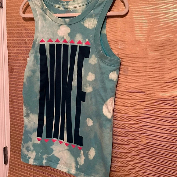 NIKE~GRAPHIC TEE~TIE DYE~SLEEVELESS TOP~SM - Picture 1 of 5
